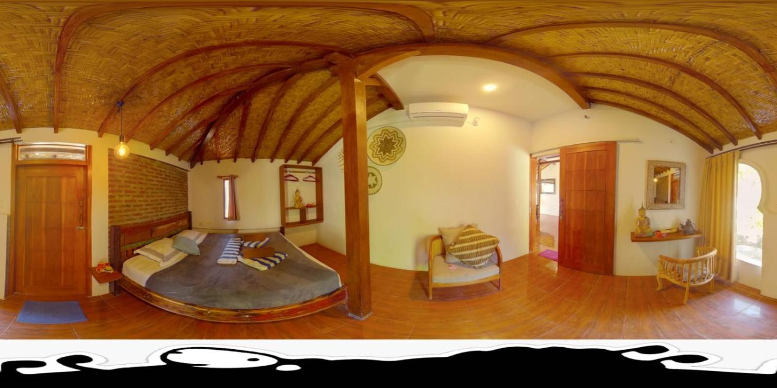 Maison d'hôtes Buena Vibra & Villa, Ohia Ardi Beltza 3*