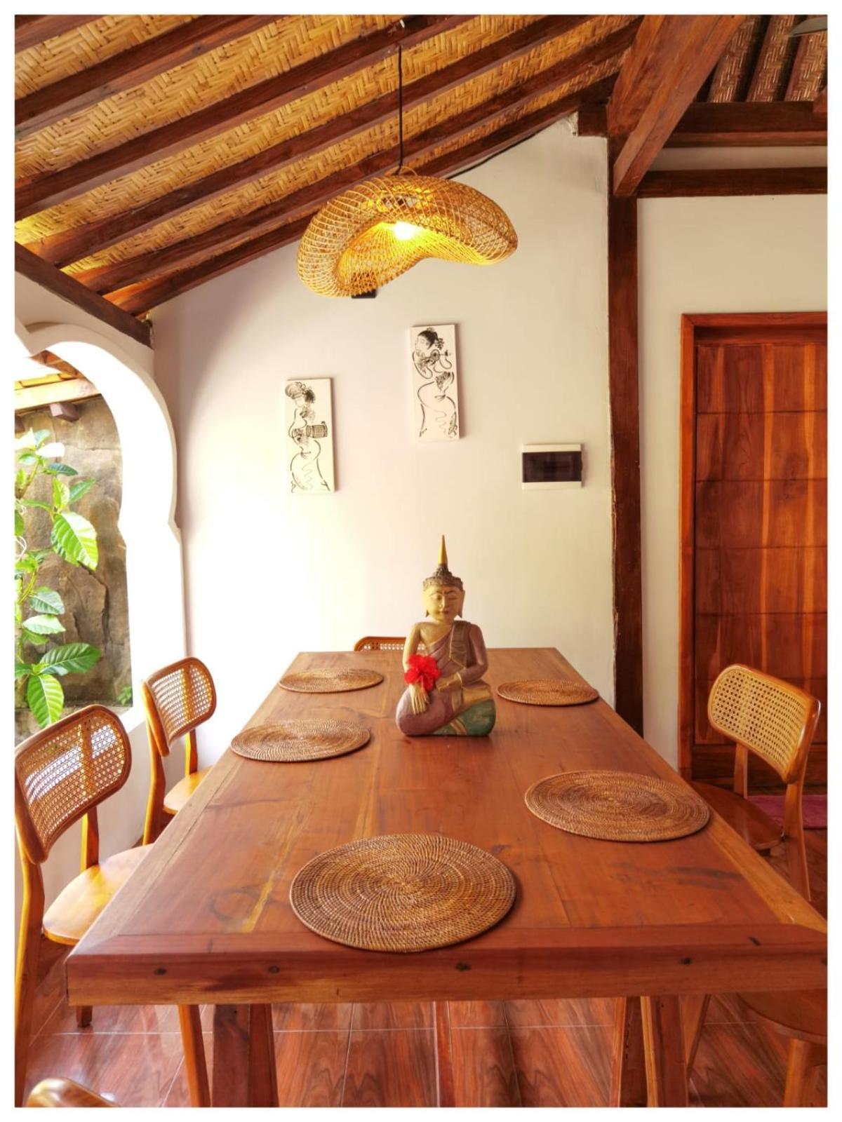 Buena Vibra & Villa, Ohia Ardi Beltza Maison d'hôtes