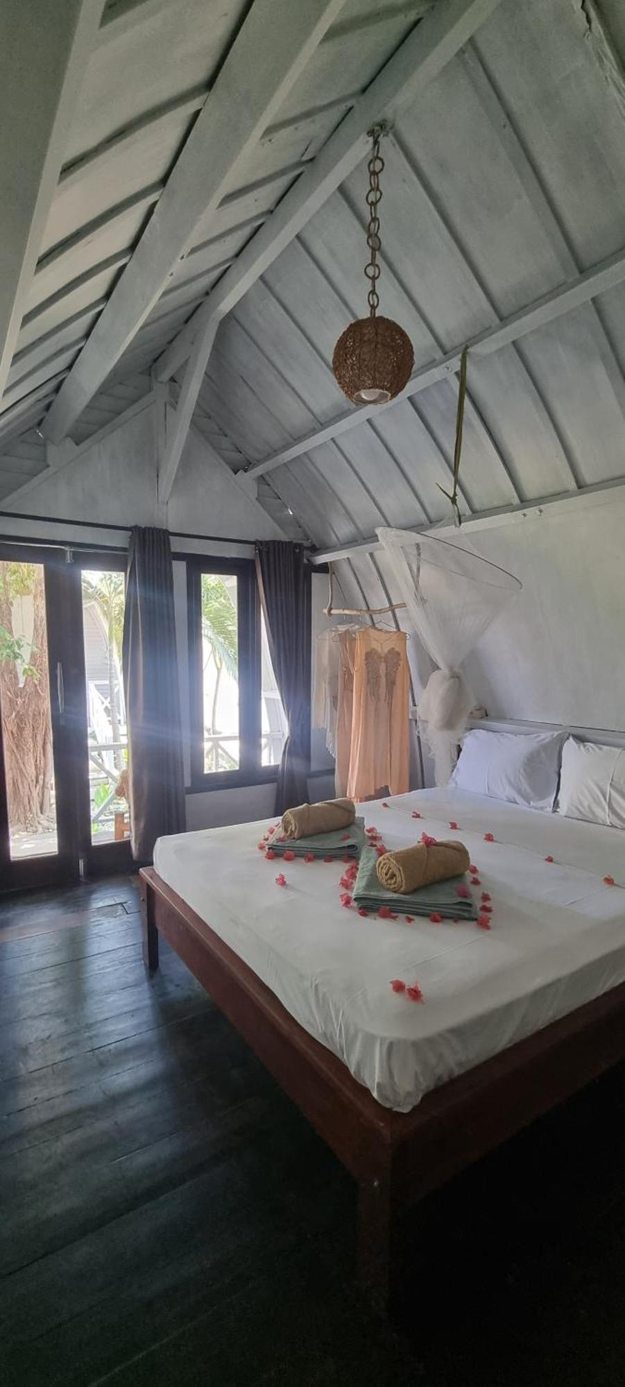 Buena Vibra & Villa, Ohia Ardi Beltza 3* Gili Air